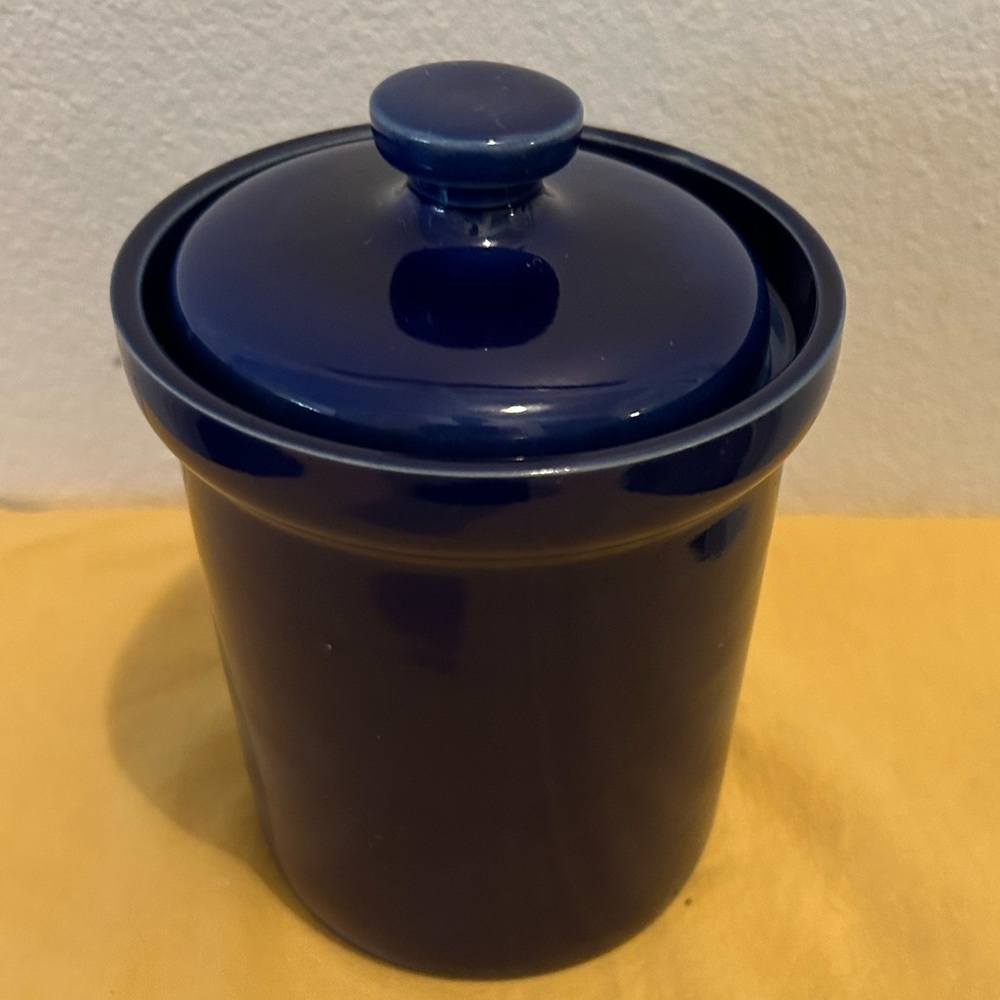 4.5” Blue canister, sugar bowl.